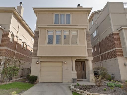 66 W 15th St., Chicago, IL 60605