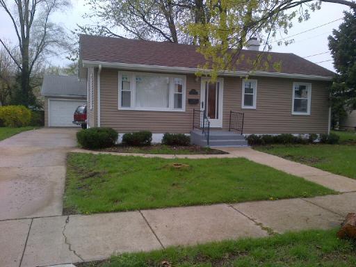1034 S Pleasure Ct., Aurora, IL 60506