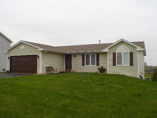 2502 Whitmire Dr., Rockford, IL 61109