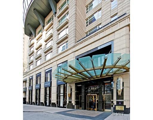 800 N Michigan Ave. #4303, Chicago, IL 60611