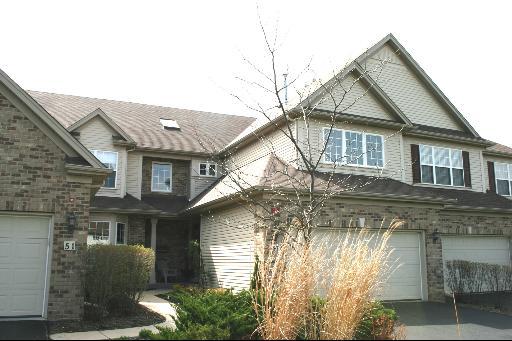 47 Oak Creek Ct., North Aurora, IL 60542