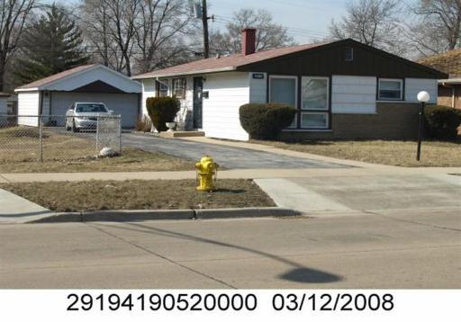16560 Wood St., Markham, IL 60428