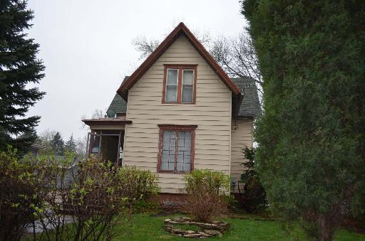 106 S River St., East Dundee, IL 60118