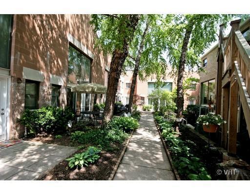 1130 W Cornelia Ave. #G, Chicago, IL 60657