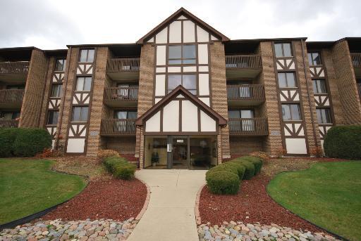 10320 Central Ave. #102, Oak Lawn, IL 60453