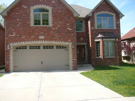 9304 S Sproat St., Oak Lawn, IL 60453