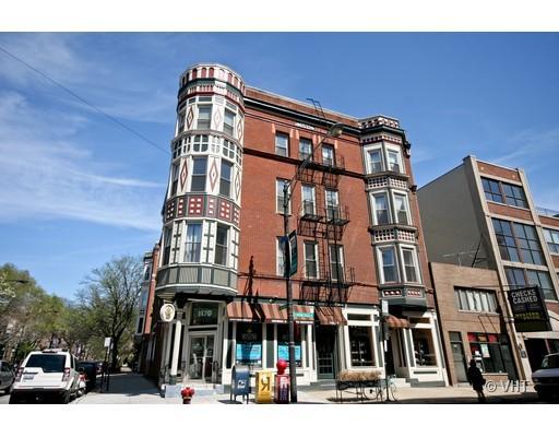 1170 W Armitage Ave. #4W, Chicago, IL 60614