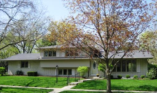 1241 Catalpa Ln., Naperville, IL 60540