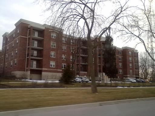 3420 N Old Arlington Rd. #203B, Arlington Heights, IL 60004