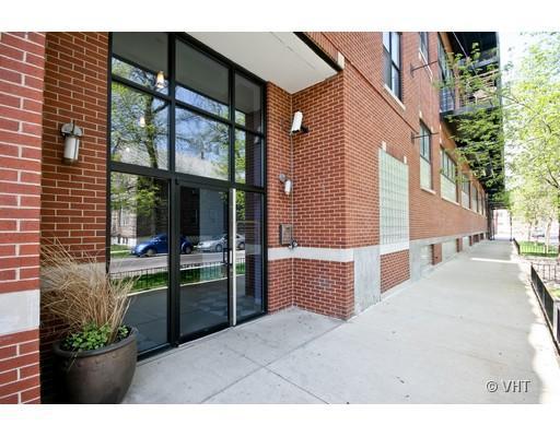 1934 N Washtenaw Ave. #411, Chicago, IL 60647