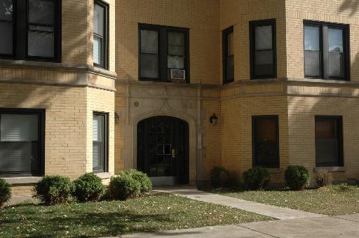 6503 N Mozart Ave. #2, Chicago, IL 60645