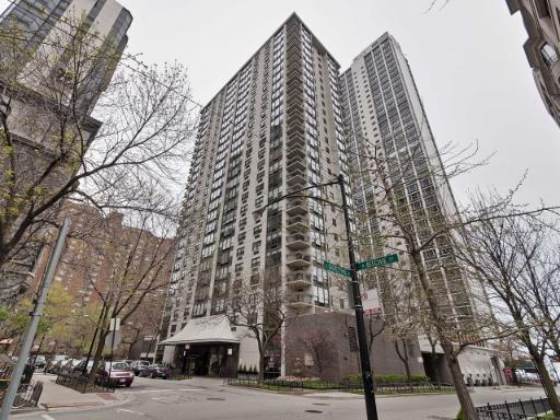 1313 N Ritchie Ct. #2303, Chicago, IL 60610