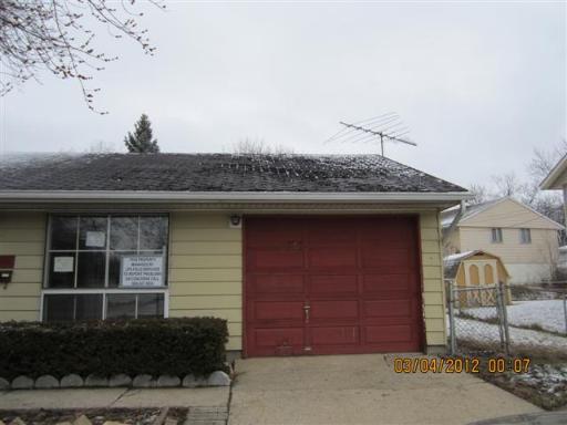 728 Woodland Heights Blvd., Streamwood, IL 60107