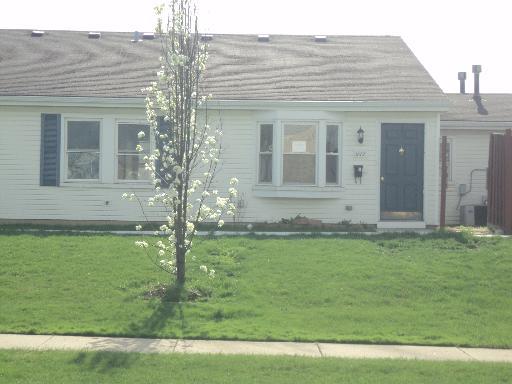 1888 Stockton Dr., Hoffman Estates, IL 60169