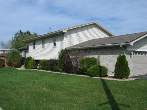 2 E Wagner Dr., Northlake, IL 60164