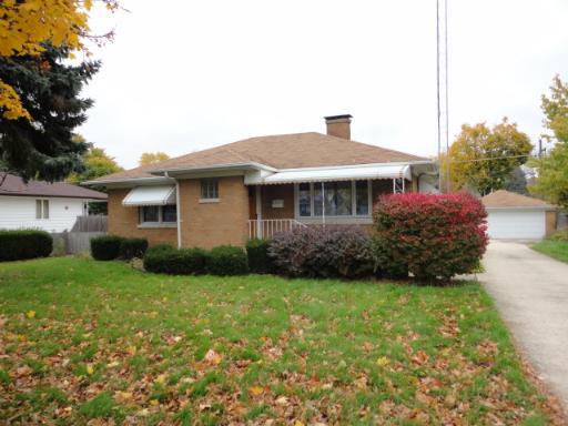204 Reedwood Dr., Joliet, IL 60436