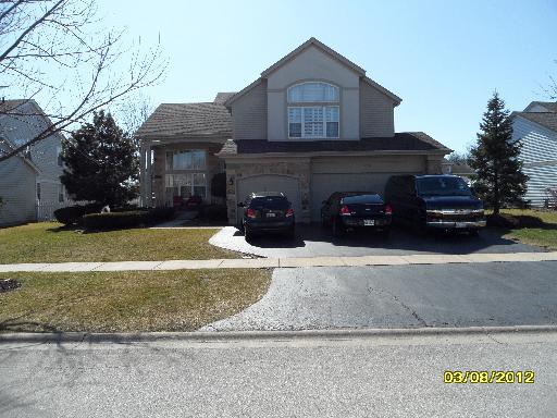 469 Penny Ln., Grayslake, IL 60030