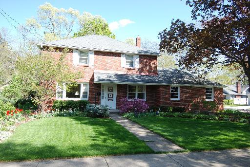 2203 Oxford St., Rockford, IL 61103