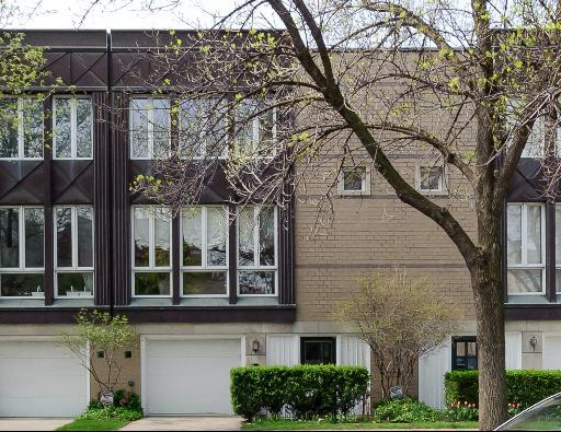 2120 N Lakewood Ave., Chicago, IL 60614