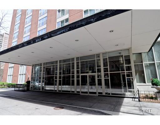 1325 N State Pkwy. #12B, Chicago, IL 60610