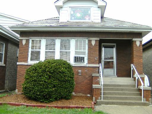 5528 W Byron St., Chicago, IL 60641