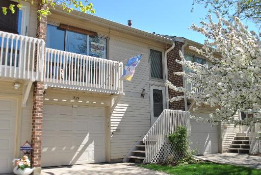 1525 Elder Dr., Aurora, IL 60506