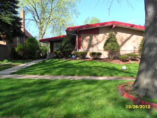 250 N Lind Ave., Hillside, IL 60162