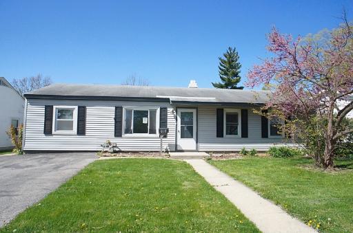 616 Fenton Ave., Romeoville, IL 60446