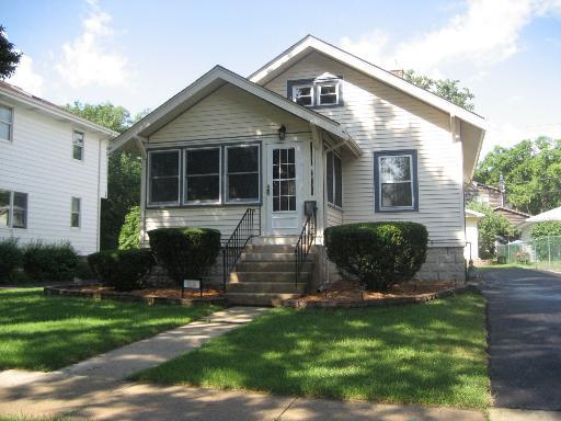 5336 Lane Pl., Downers Grove, IL 60515