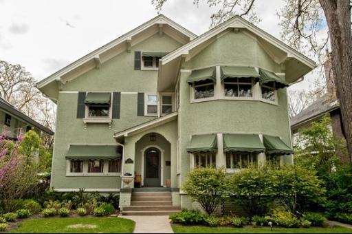 225 Woodbine Ave., Wilmette, IL 60091