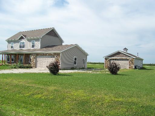 2423 N 4210th Rd., Sheridan, IL 60551