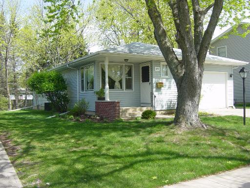 609 Ball Ave., Dekalb, IL 60115