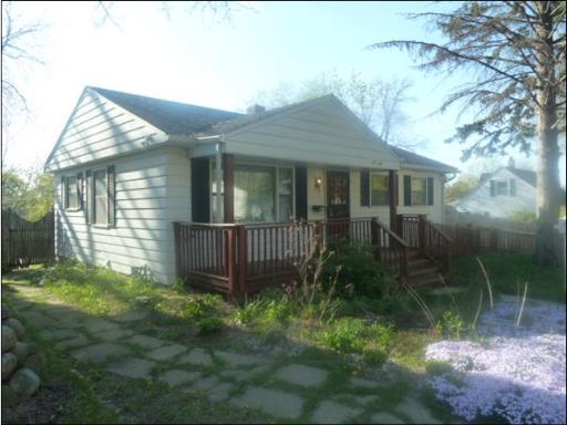 708 Irving Ave., Rockford, IL 61101