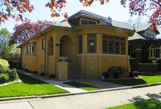 9705 S Seeley Ave., Chicago, IL 60643