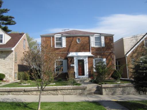 6308 W Barry Ave., Chicago, IL 60634