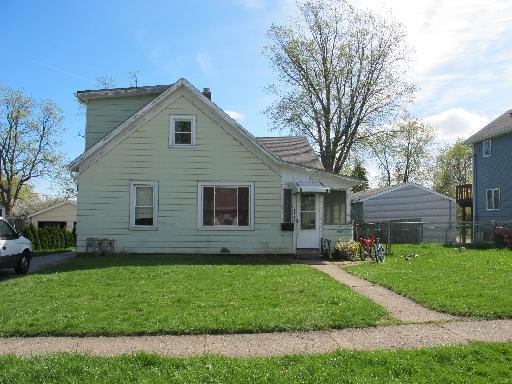 135 Ellsworth St., Crystal Lake, IL 60014