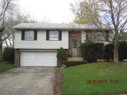 2035 Heather Dr., Aurora, IL 60506