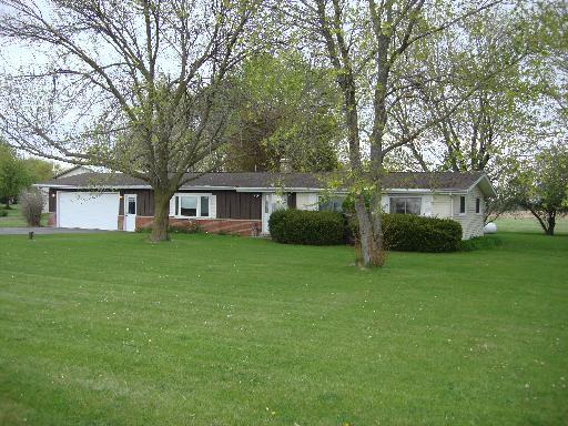 12220 Mckanna Rd., Minooka, IL 60447