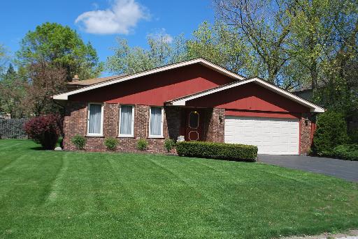 8920 W 99th St., Palos Hills, IL 60465