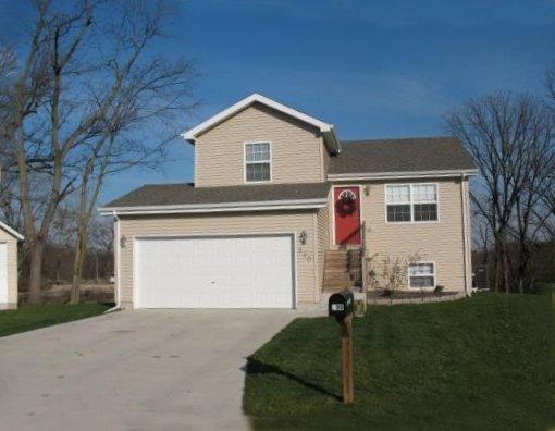 790 Prairie Ct., Marseilles, IL 61341