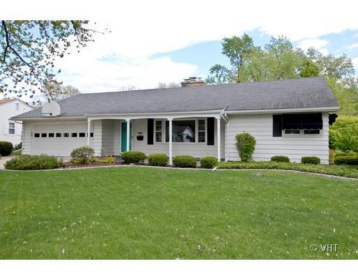 230 S Rosedale Ave., Aurora, IL 60506