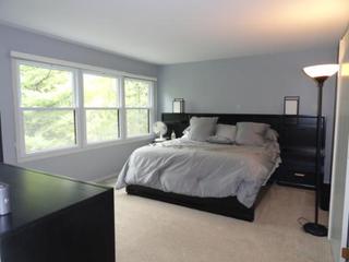 305 Shadowbend Dr., Wheeling, IL 60090