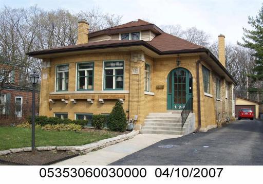 124 3rd St., Wilmette, IL 60091