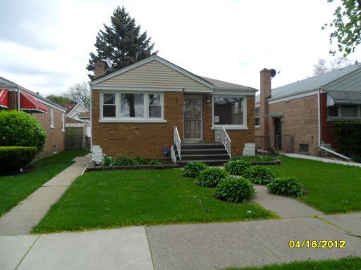 709 24th Ave., Bellwood, IL 60104