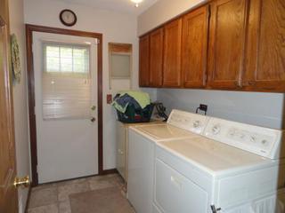 1344 Trinity Pl., Libertyville, IL 60048