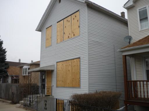 3013 S Throop St., Chicago, IL 60608