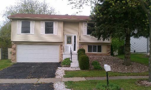 216 Huntingwood Rd., Matteson, IL 60443
