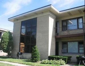 12 King Arthur Ct. #2, Northlake, IL 60164