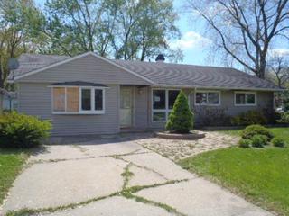1442 Robinwood Dr., Aurora, IL 60506