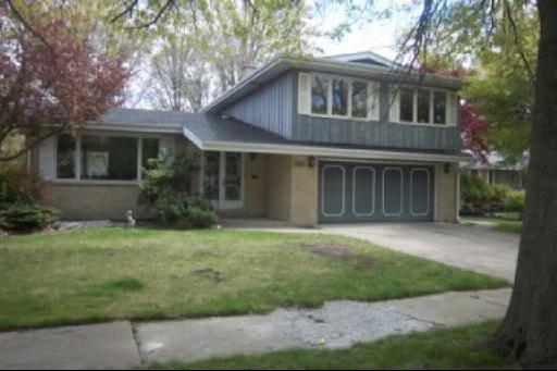 17209 Ellis Ct., South Holland, IL 60473